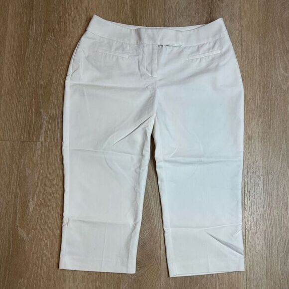 Apt. 9 White Capri Cropped Trouser Pants, Back Slit Pockets, Women’s Petite 6P - Picture 3 of 12
